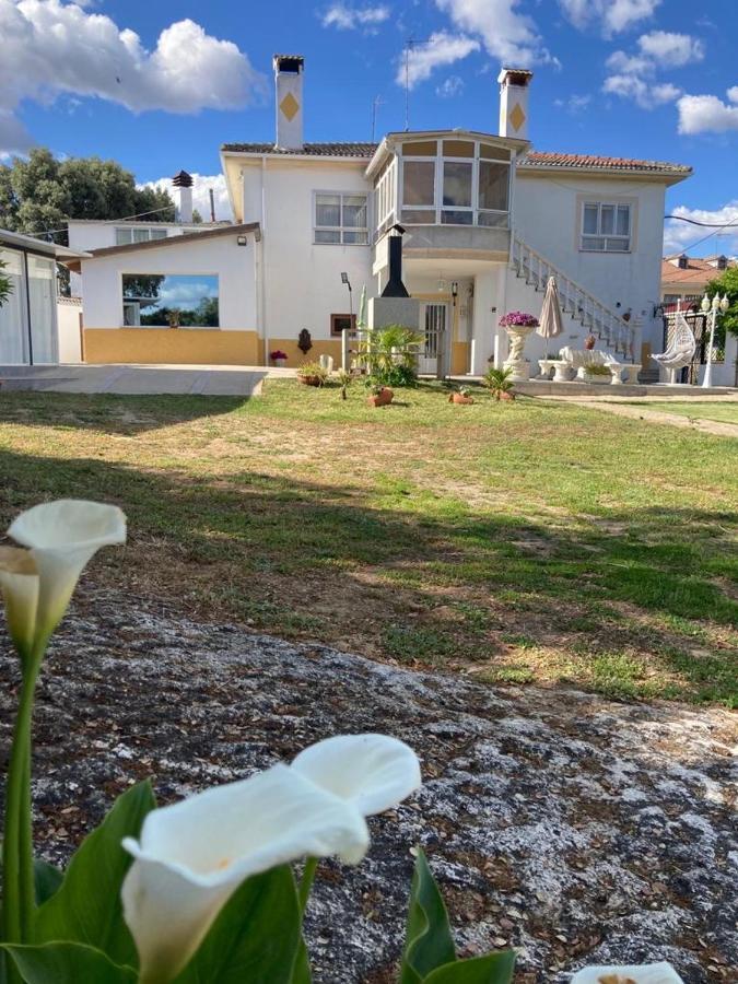 Villa Entre Encinas Moralina 외부 사진