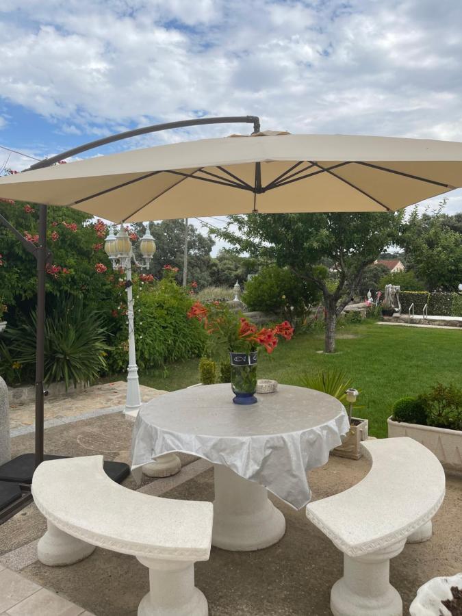 Villa Entre Encinas Moralina 외부 사진